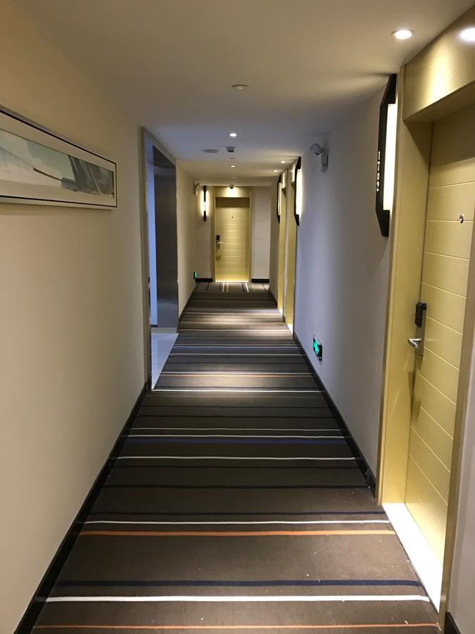 See U Select Hotel Γουχάν Εξωτερικό φωτογραφία