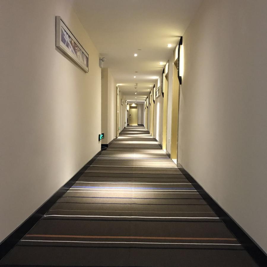 See U Select Hotel Γουχάν Εξωτερικό φωτογραφία