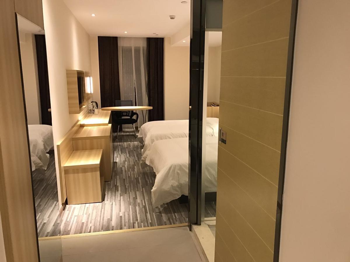 See U Select Hotel Γουχάν Εξωτερικό φωτογραφία